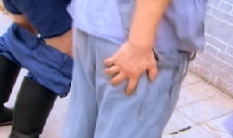 打女孩屁股视频,揭秘打女孩屁股视频事件